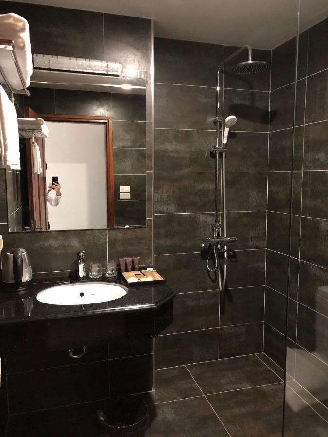 Moc Hoang Hotel Ханой Екстер'єр фото